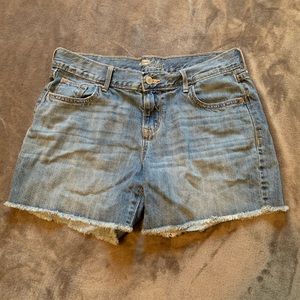 OLD NAVY JEAN SHORTS